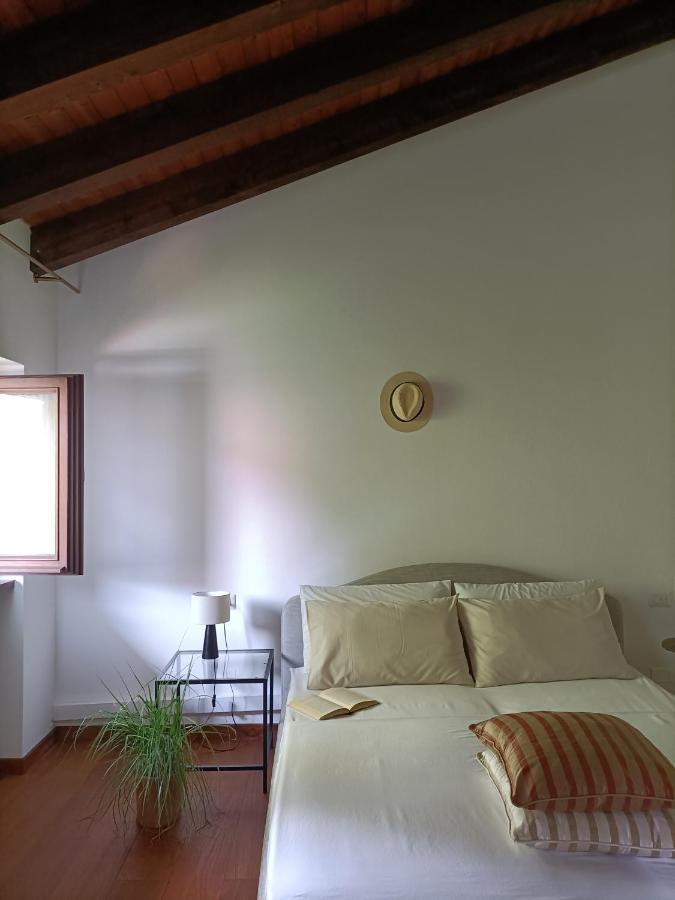 Villa Rustico Viboldone Ngoại thất bức ảnh